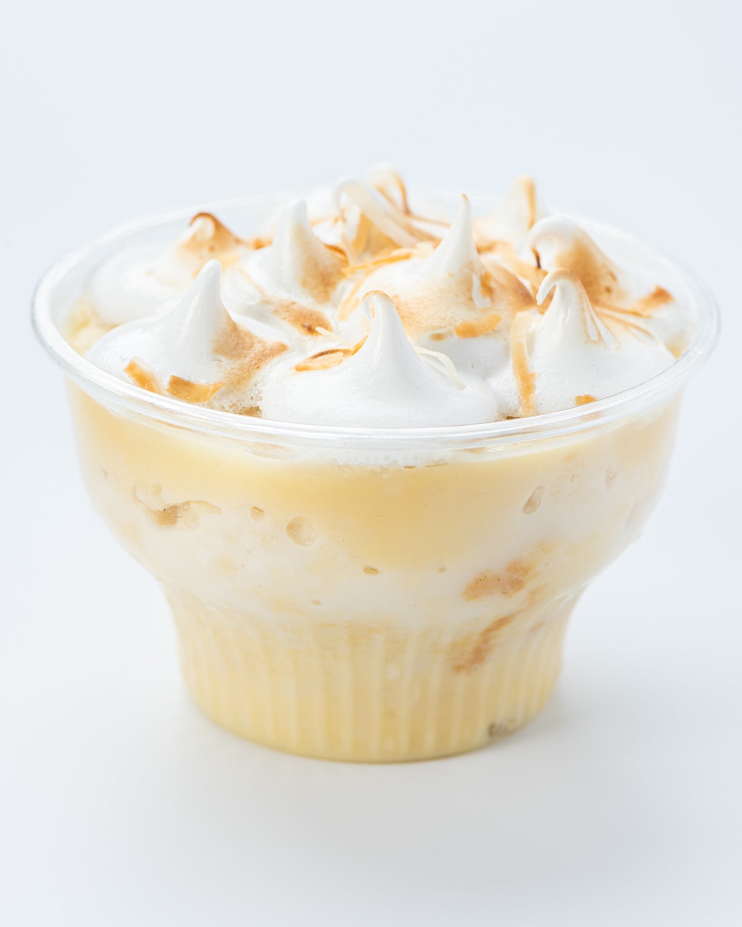 COCONUT TRES LECHES WITH THE TRADITIONAL CREAM OF THE BIENMESABE