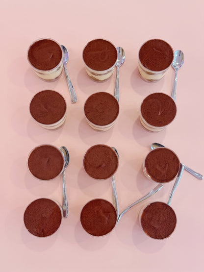 Docena de Shots de Tiramisú (12 pcs) | Mini Dulces Miami